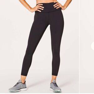 Lululemon Wunder Under Hi-Rise 7/8 Tight Full-On Luon 25"
Black Size 2